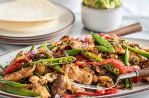 CC HE ChickenFajitas 2 650x428