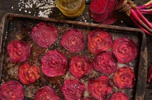 Roasted Sliced Beets 604336114 770x533 1 650x428