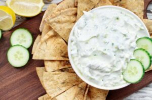 cucumberDip 1164937465 770x533 1 650x428