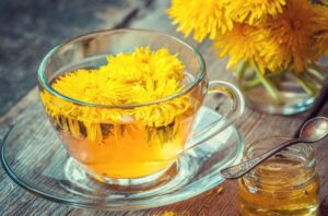 dandelion Tea 539117998 770x533 1 650x428