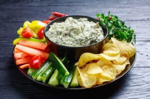 EasyArtichokeDip 1192876790 770x533 1 650x428