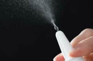 Nasal Spray Addiction 1220739277 770x533 1 650x428