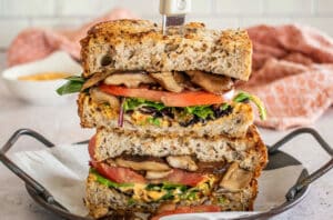 ShiitakeMushroomSandwich AD 770x533 1 650x428