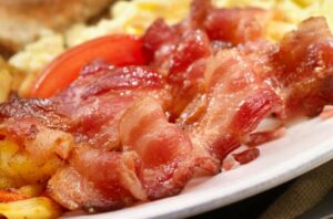 bacon 471919631 770x533 1 650x428