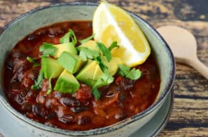 black Bean Chili Meatless 1250044750 770x533 1 650x428