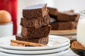 blackBeanBrownies ashly040220 770x533 1 650x428