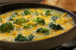 broccoliSoup 1220648930 770x553 1 650x428