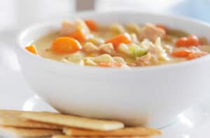 chicken noodle soup 466956474 650x428