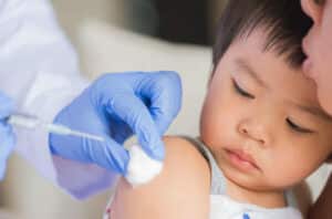 childWellVisitVaccine 1025414242 770x553 650x428