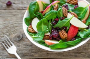 cranberryAppleWalnutSalad 1168910866 770x533 1 650x428