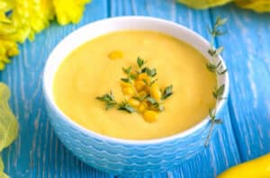 sweetCornSoup 840568042 770x553 1 650x428