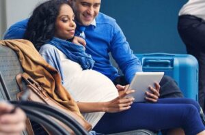 travel While Pregnant 494237897 770x533 1 650x428