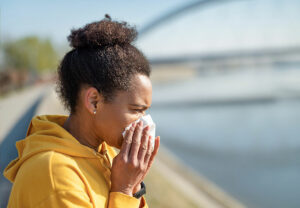 Sneezing 1223054248 770x533 1