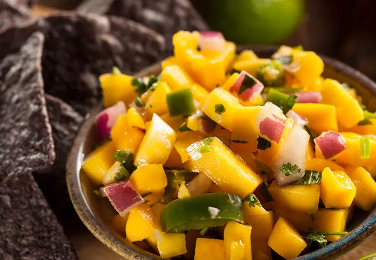 mango Salsa Chips 472207253 770x533 1