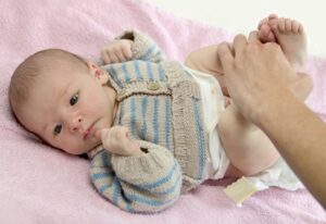 baby changing istock 000004310519 640x440