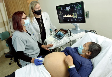 640x440 sheffield and tech perform ultrasound